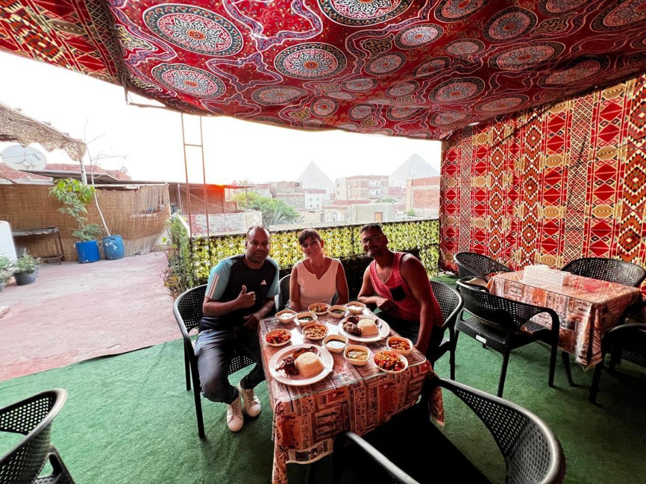 Bed and Breakfast Jana Pyramids View In 3 Kafret el-Gabal Exteriér fotografie