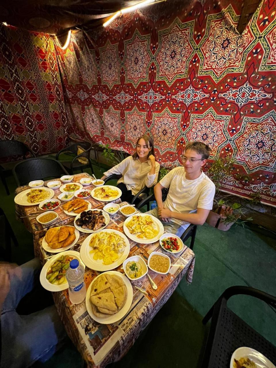Bed and Breakfast Jana Pyramids View In 3 Kafret el-Gabal Exteriér fotografie